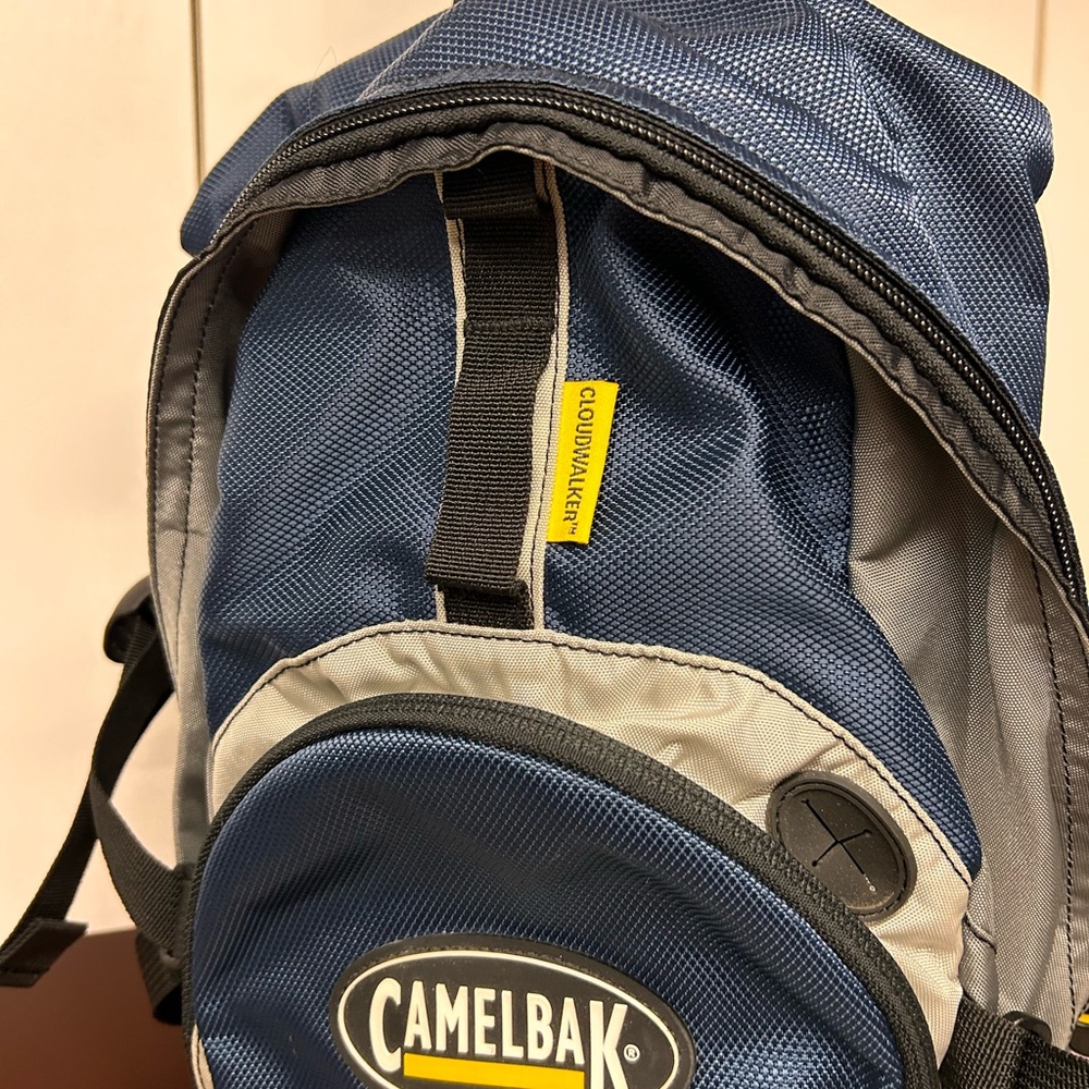 Camelbak Cloudwalker - image 2